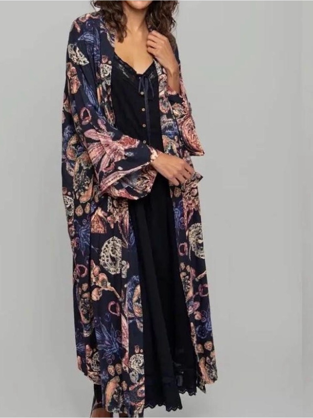 SOLD! NATURAL LIFE Navy Floral Paisley Long Kimono Robe with Pink Accents
